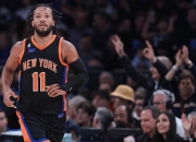 星空体育app-纽约尼克斯训练开放日；冲刺阶段伤情更新引欢呼；NBA季后赛在即；训练强度明显提升的简单介绍-星空体育app