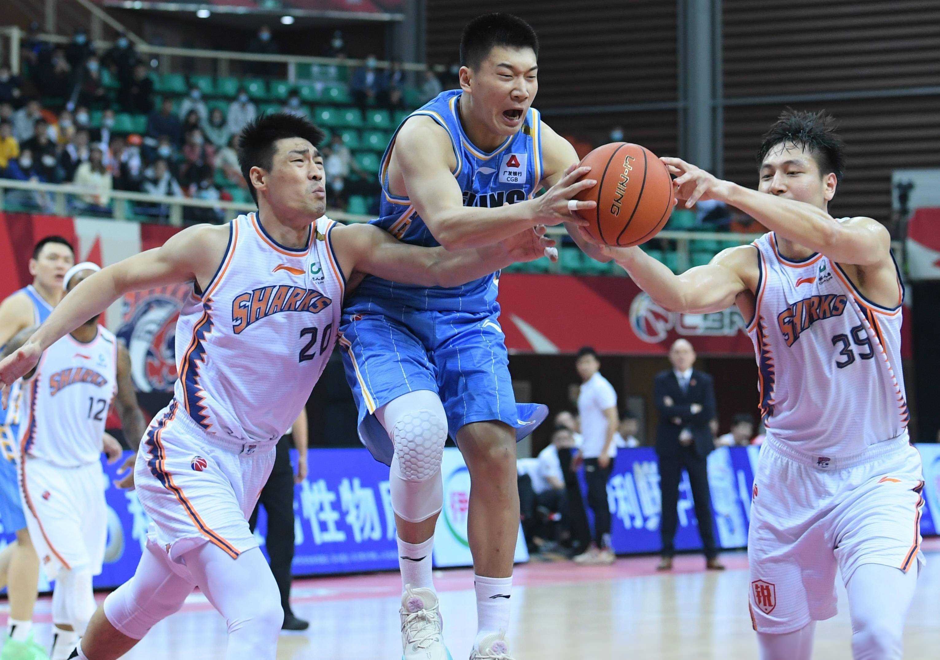 关于英超今晨再迎强敌；北京首钢再遭质疑；主帅态度——目标明确；临场指挥获称赞的信息