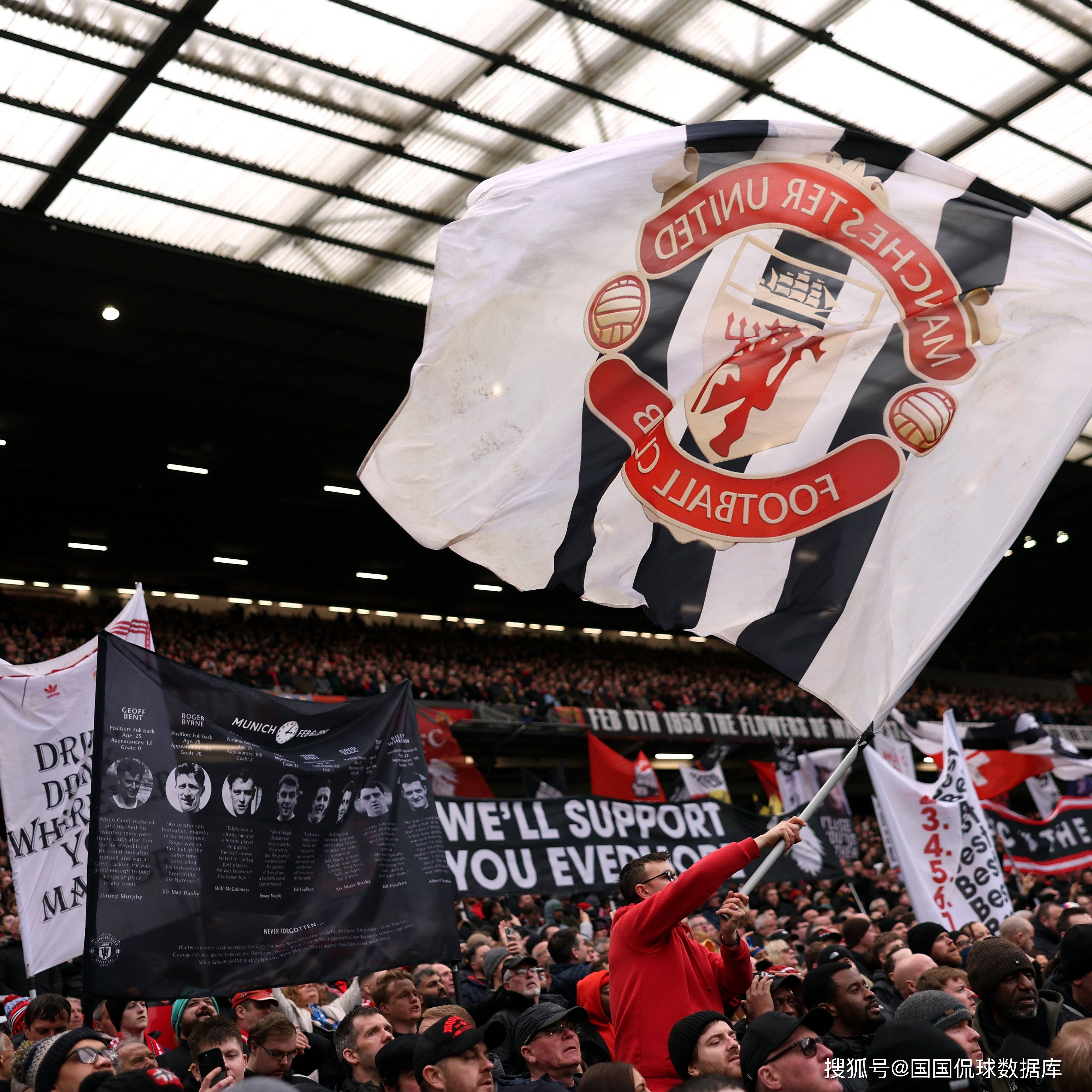 刚刚！波尔图国际比赛日调整名单波特兰开拓者加时末段防线松动，今晚阿森纳刷新队史纪录的简单介绍